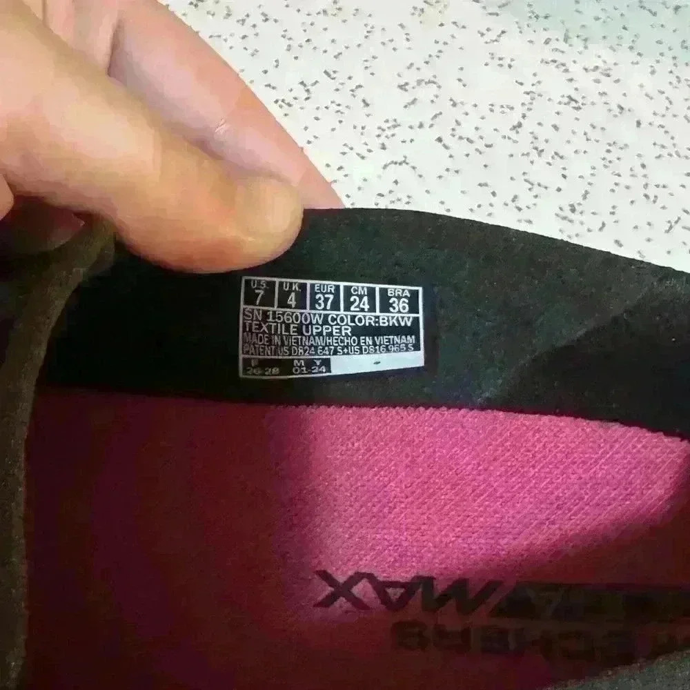 Sketchers go walk mesh slip ons size 7 - Picture 5 of 6